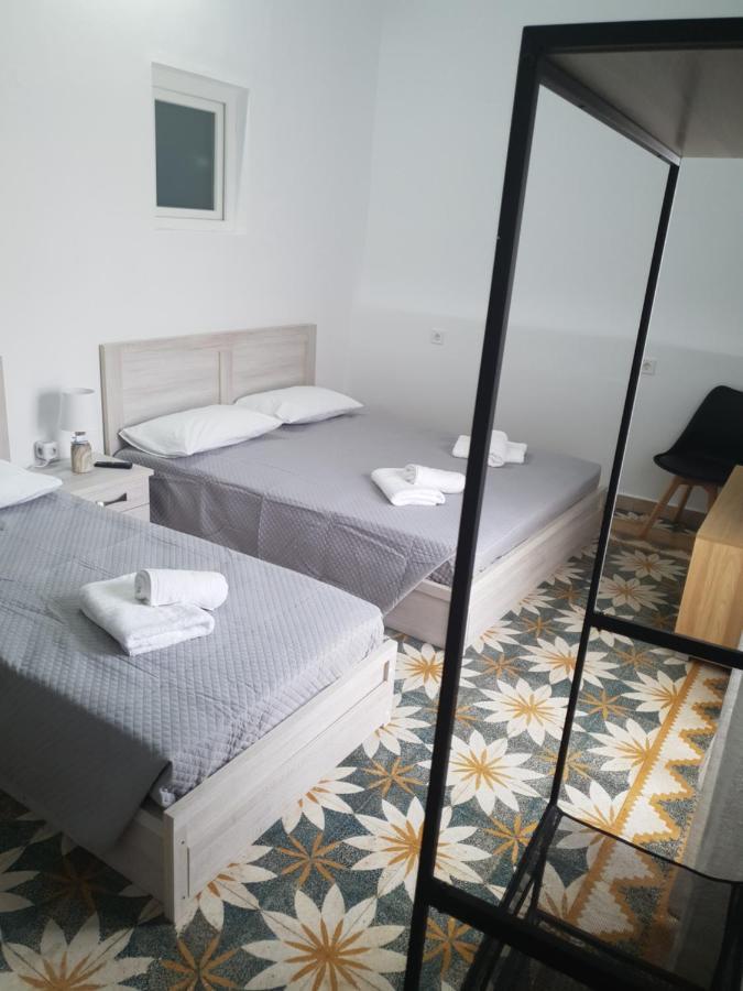 Callisto Room 4 Hermópolis Exterior foto